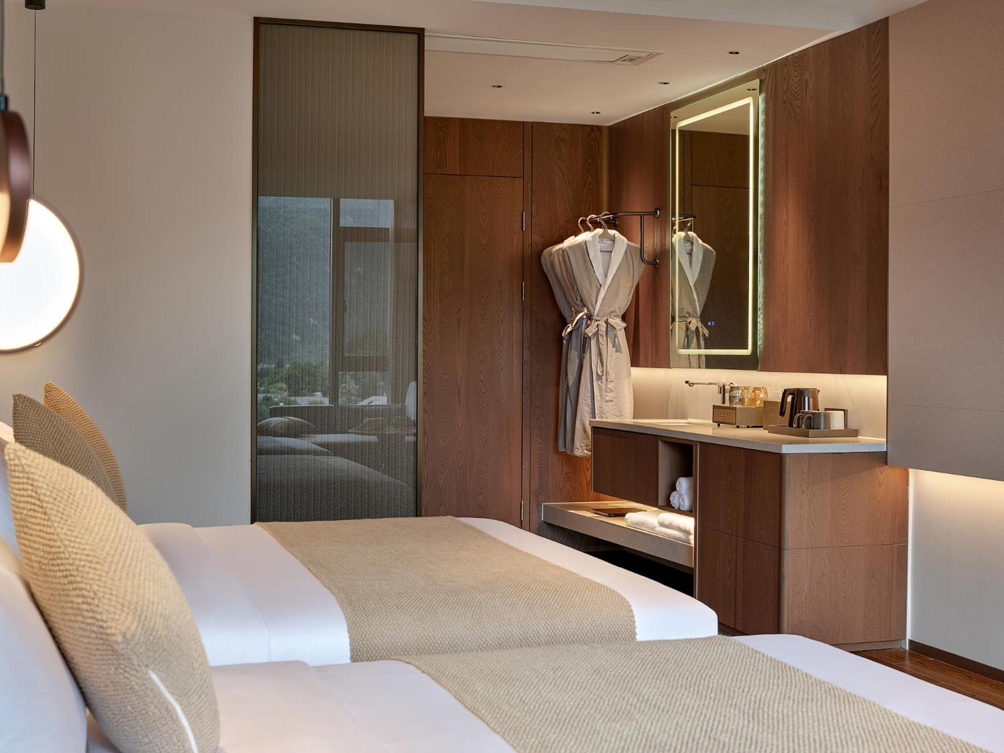Zhangjiajie Utopia Hotel--Free One Way Pick Up Service Over 2 Nights Εξωτερικό φωτογραφία