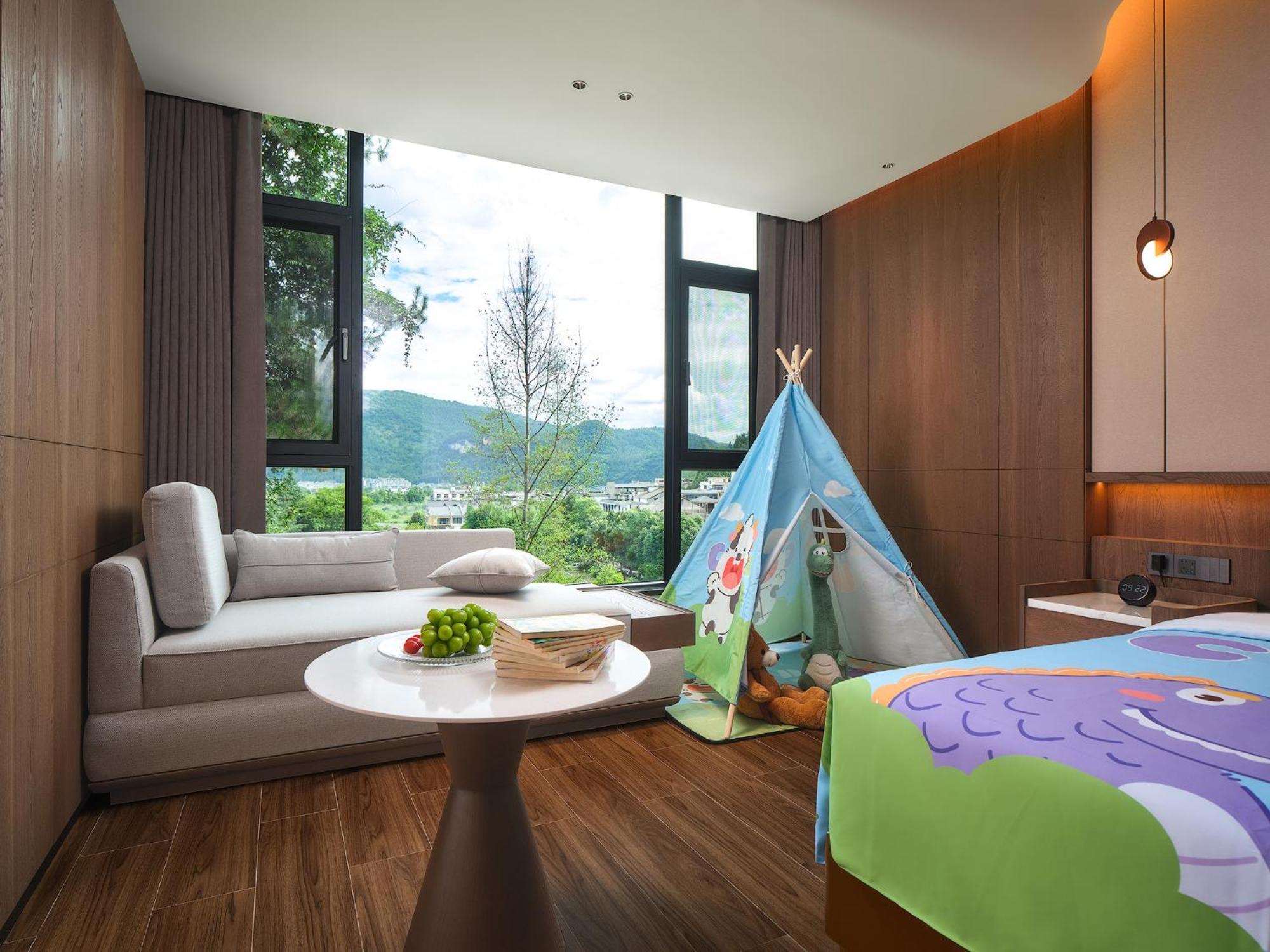 Zhangjiajie Utopia Hotel--Free One Way Pick Up Service Over 2 Nights Εξωτερικό φωτογραφία